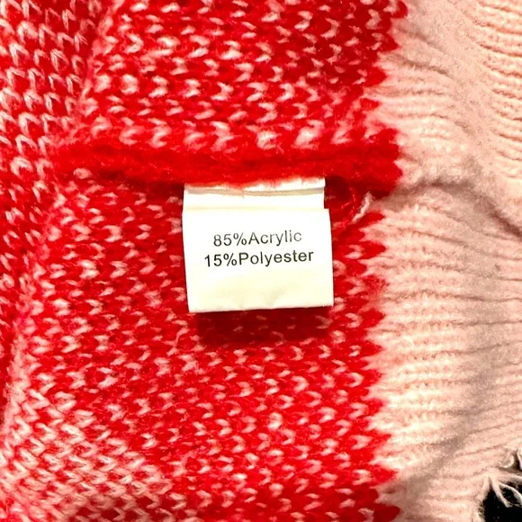 NWOT Miss Sparkling Pink & Red Frayed Heart Sweater Sz L - Picture 13 of 13